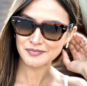 LIKE NEW Ray-Ban State Street Tortoise Gradient Brown RB2186 Sunglasses